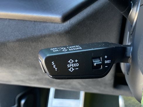 Used 2022 Lamborghini Urus image 29