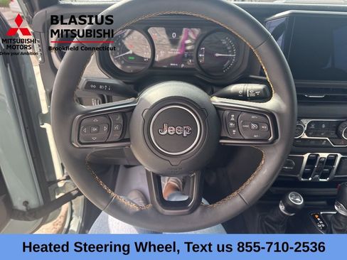 Used 2024 Jeep Wrangler Unlimited w/ Convenience Group AWD/4WD image 28
