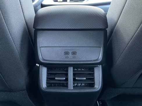 New 2026 Chevrolet Equinox LT FWD image 28