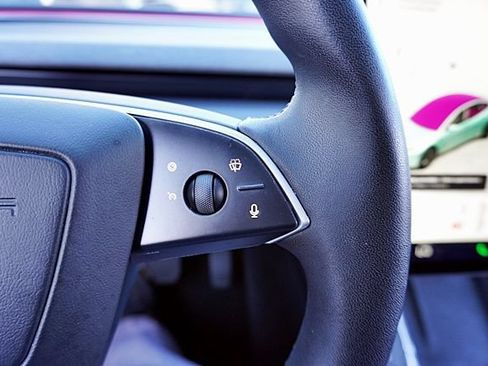 Used 2025 Tesla Model 3 Long Range RWD image 35
