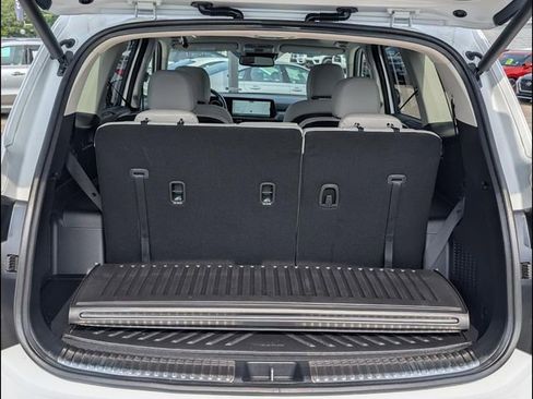 Used 2024 Kia Telluride SX FWD image 19