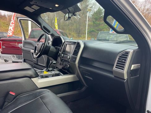 Used 2015 Ford F150 Lariat w/ Equipment Group 501A Mid image 31