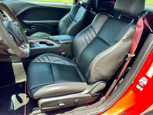 Used 2023 Dodge Challenger SRT Hellcat RWD image 12