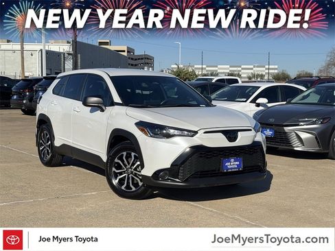 Used 2025 Toyota Corolla Cross AWD Hybrid image 1