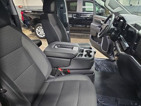 New 2026 Chevrolet Silverado 1500 LT AWD/4WD image 13