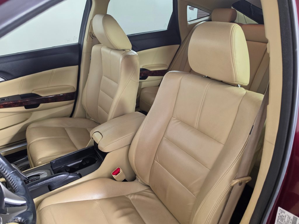 Used 2010 Honda Crosstour EX-L image 21