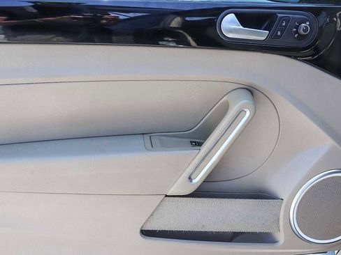 Used 2016 Volkswagen Beetle 1.8T SE image 19