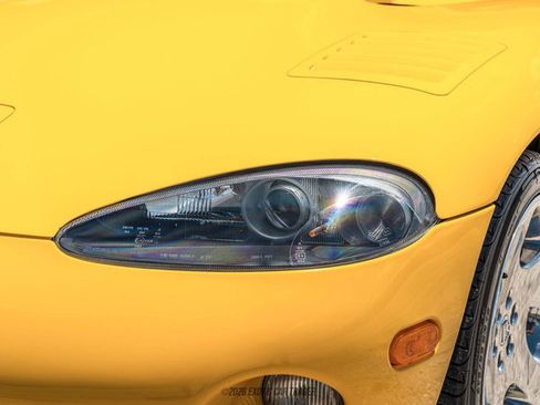 Used 2001 Dodge Viper GTS RWD image 47
