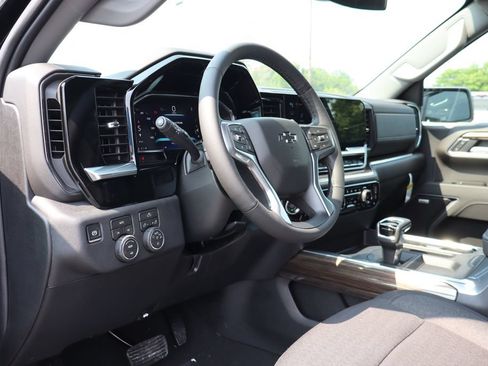 New 2026 Chevrolet Silverado 1500 RST w/ Dark Appearance Package AWD/4WD image 8