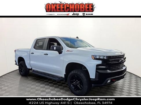 Used 2020 Chevrolet Silverado 1500 LT Trail Boss AWD/4WD image 1