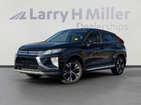 Used 2018 Mitsubishi Eclipse Cross SEL image 1