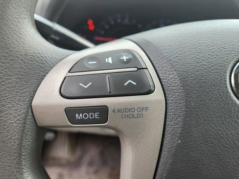 Used 2011 Toyota Camry LE w/ LE Extra-Value Pkg image 13