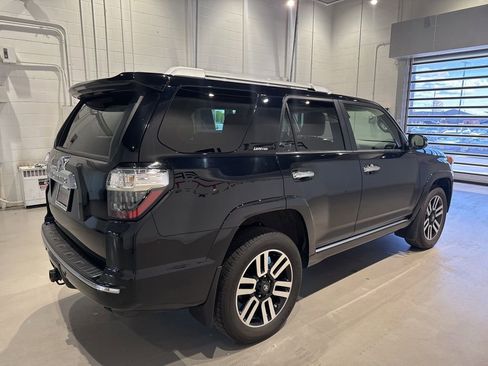 Used 2023 Toyota 4Runner Limited AWD/4WD image 8