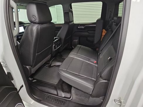 Certified 2024 GMC Sierra 1500 Denali w/ Technology Package AWD/4WD image 32