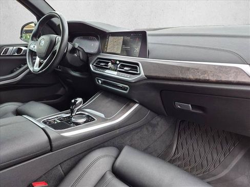 Used 2022 BMW X5 xDrive40i AWD/4WD image 24