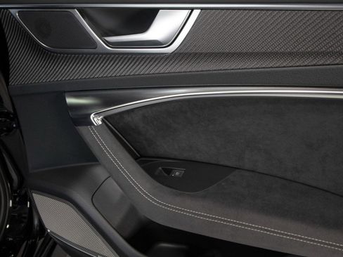 Used 2025 Audi RS 6 performance image 65