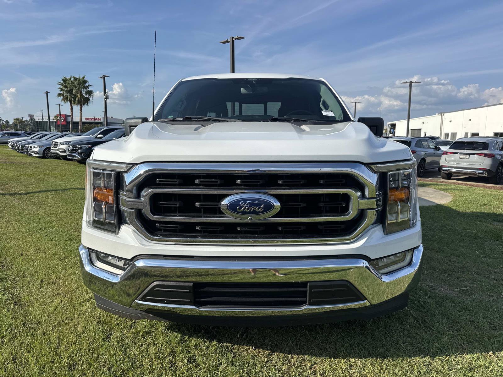 Used 2022 Ford F150 XLT w/ Equipment Group 302A High RWD image 2