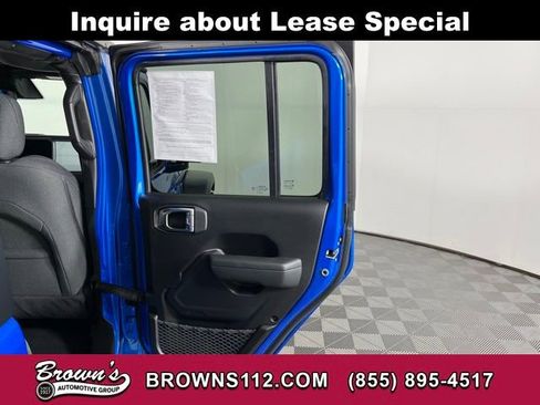 Used 2026 Jeep Wrangler Sport S image 43