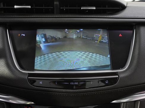 Used 2018 Cadillac XT5 Premium Luxury AWD/4WD image 30