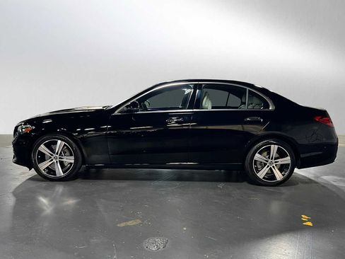 Used 2025 Mercedes-Benz C 300 4MATIC Sedan image 6