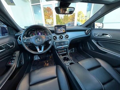Used 2018 Mercedes-Benz GLA 250 4MATIC image 19