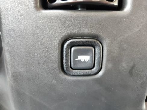 New 2025 Chevrolet Express 2500 w/ Driver Convenience Package RWD image 20