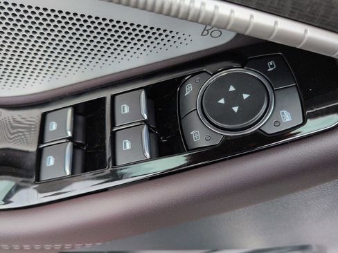 New 2026 Ford Explorer Platinum AWD/4WD image 16