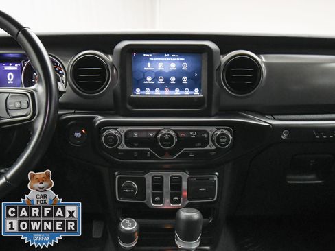Used 2022 Jeep Wrangler Willys image 36