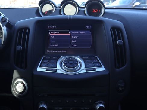 Used 2014 Nissan 370Z Touring w/ Sport Package image 13