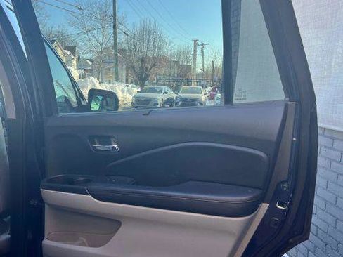 Used 2018 Honda Pilot EX-L image 14