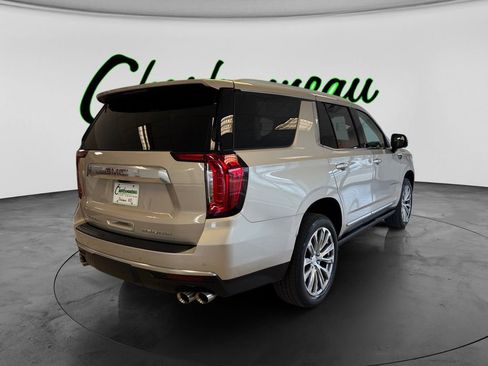 Used 2021 GMC Yukon Denali w/ Denali Premium Package AWD/4WD image 5