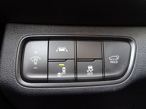 Used 2020 Hyundai Santa Fe Limited FWD image 26