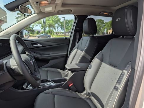 New 2026 Buick Encore GX Sport Touring w/ Studio Series AWD/4WD image 37