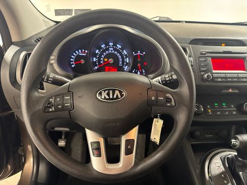 Used 2013 Kia Sportage LX AWD/4WD image 11