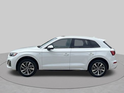 Used 2024 Audi Q5 2.0T Premium Plus AWD/4WD image 2