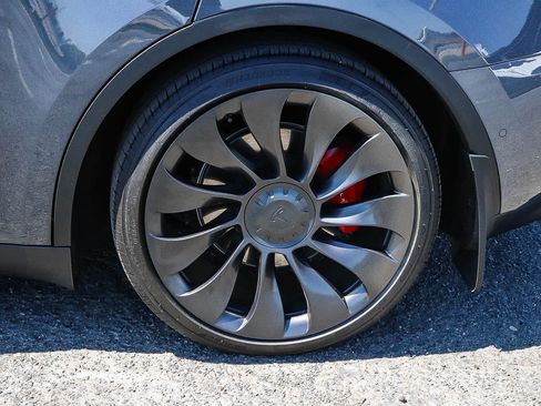 Used 2021 Tesla Model Y Performance AWD/4WD image 13