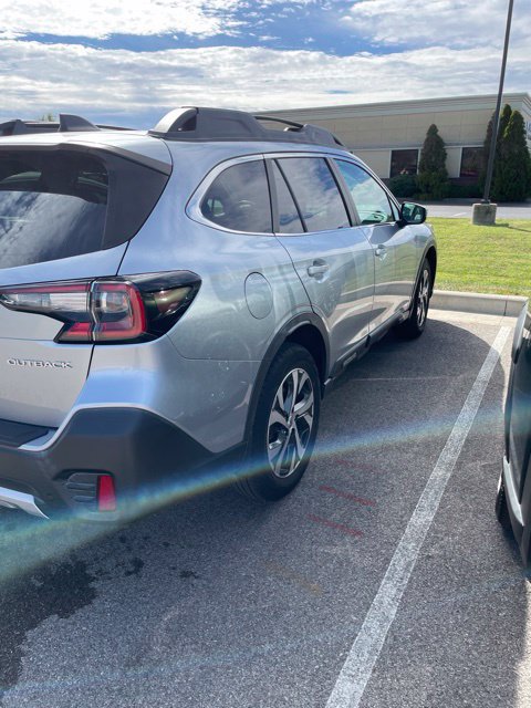 Used 2021 Subaru Outback Limited w/ Popular Package #2 AWD/4WD image 4