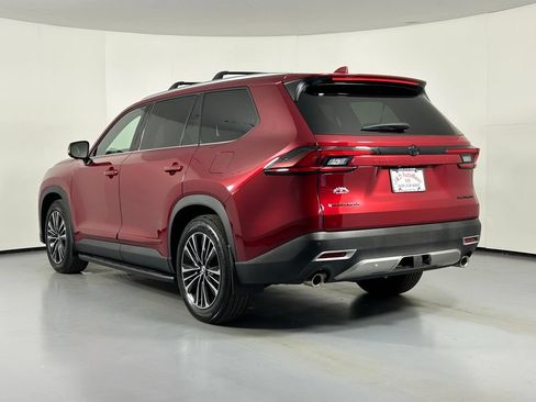 Used 2025 Toyota Grand Highlander AWD Hybrid image 5