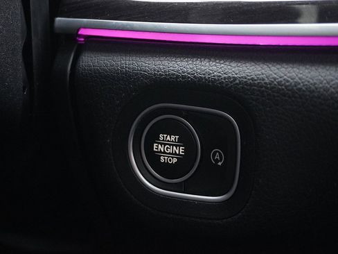 Used 2022 Mercedes-Benz GLS 450 4MATIC image 60