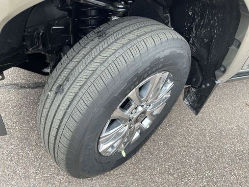 New 2026 Toyota Tacoma Limited AWD/4WD image 10