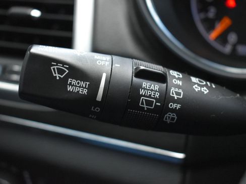 Used 2015 Jeep Grand Cherokee High Altitude image 21