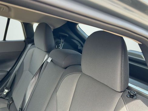 Used 2025 Subaru Crosstrek 2.0i Premium image 28