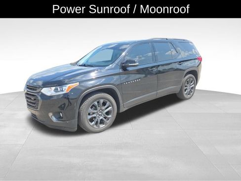 Used 2020 Chevrolet Traverse RS w/ LPO, Floor Liner Package AWD/4WD image 8
