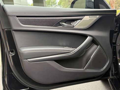 Used 2024 Jaguar XF R-Dynamic SE image 13