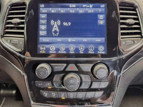 Used 2021 Jeep Grand Cherokee Limited w/ Quick Order Package 28K 80th AWD/4WD image 27