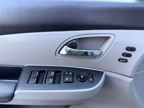 Used 2015 Honda Odyssey Touring image 32