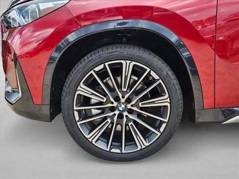 Certified 2026 BMW X1 xDrive28i w/ Technology Package AWD/4WD image 8