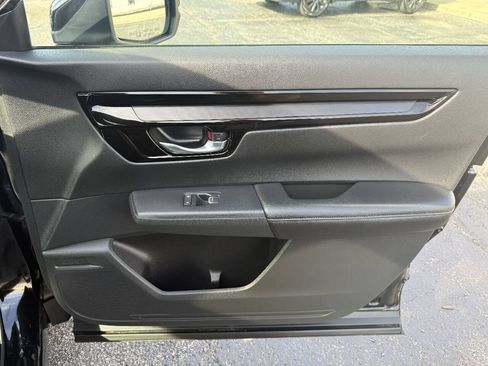 Used 2025 Honda CR-V EX-L image 27