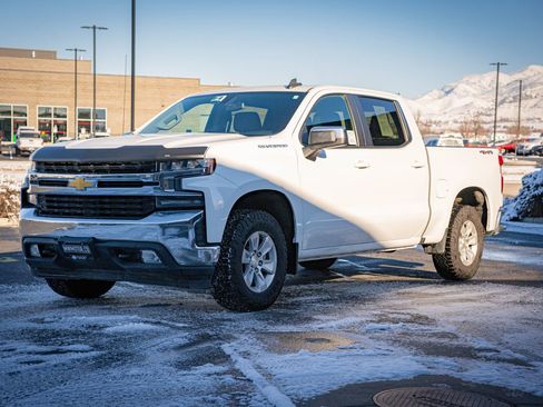 Used 2020 Chevrolet Silverado 1500 LT image 12