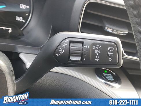 Used 2020 Ford Explorer XLT w/ Equipment Group 202A image 23